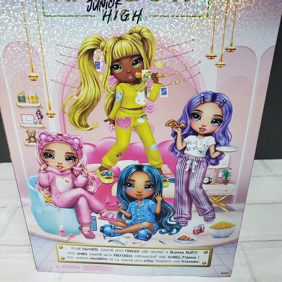 NEW Rainbow High Pink PJ Party Bella Parker Posable Doll 9" Girls Toy - Picture 4 of 8